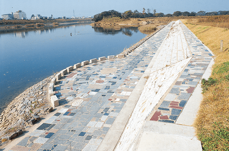 豊川牛川護岸工事