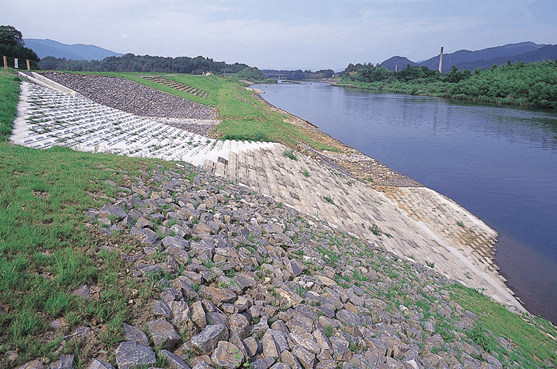 豊川野田護岸災害復旧工事