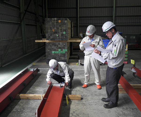 海陽ヨットハーバー整備工事　鉄骨製作工場　製品検査2