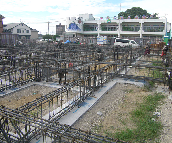 富士文化幼稚園　基礎鉄筋工事1