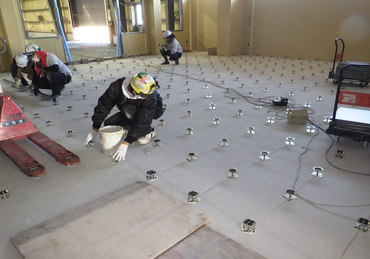 シンワ御津工場建設工事(ｺﾝｸﾘｰﾄ打設前・OAフロア)3