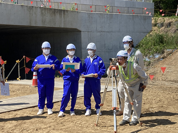 中学生の職場体験を実施しました1