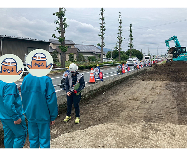 豊川市立中部中学校の職場体験受け入れを行いました。2