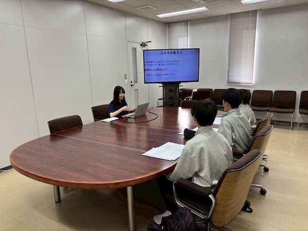 豊川市立南部中学校の職場体験受け入れを行いました。1
