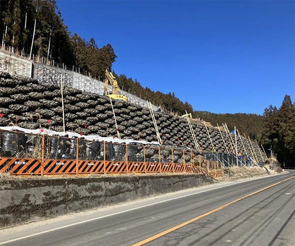 令和6年度　設楽ダム設楽根羽線八橋地区南部道路建設工事⑤1